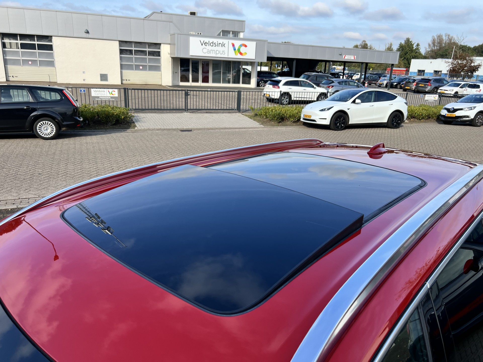 40819329-20.jpg