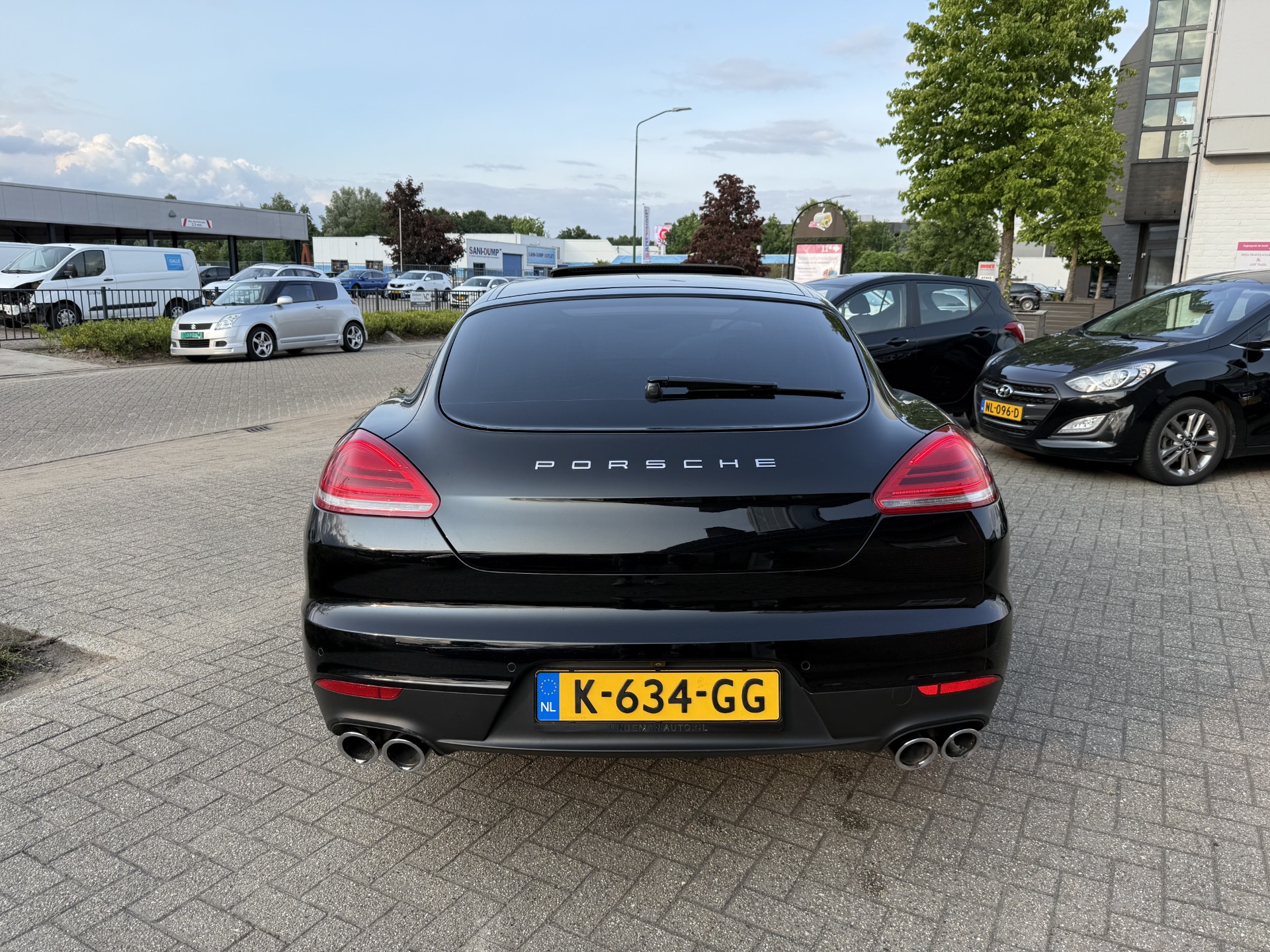 45444302-19.jpg
